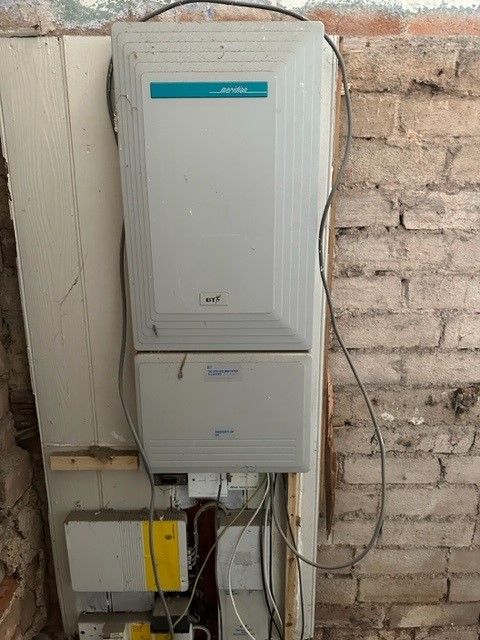BT Box_Barn.jpg