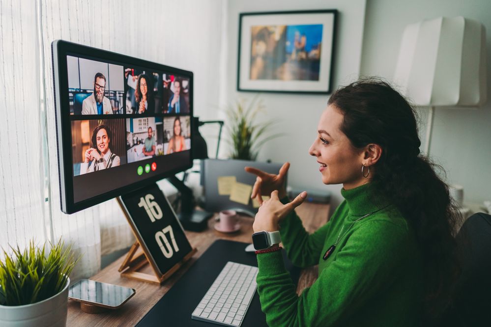 business-meeting-on-video-call-1300311961[1].jpg