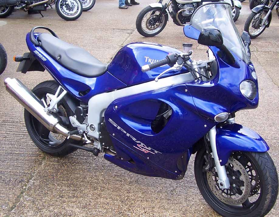 z_Triumph_Sprint.jpg
