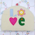 love_tea_cosy2.jpg